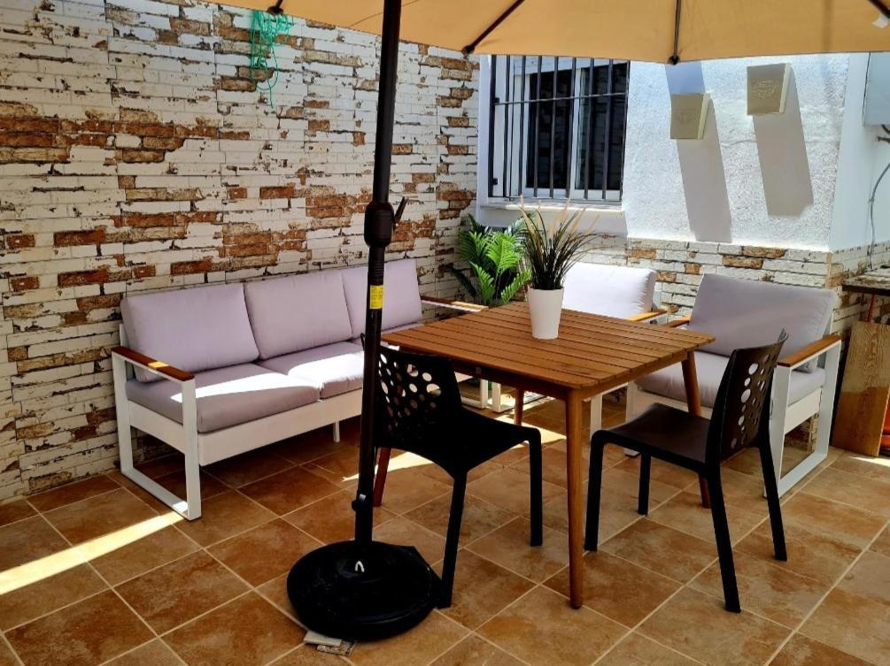 La Casa Junto Al Sendero Del Rio & Piscina # Aire Acondicionado Villa Los Romeros Buitenkant foto